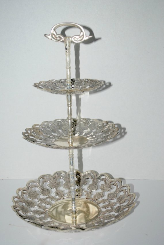 dessert stands set silver dessert stands set silver